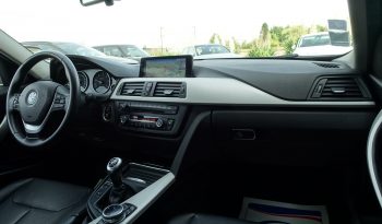 BMW 318 D BERLINE F30 143 CH SERIE 3 complet