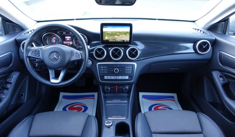 MERCEDES CLASSE CLA 200 D BERLINE 7G-DCT PHASE 2 complet