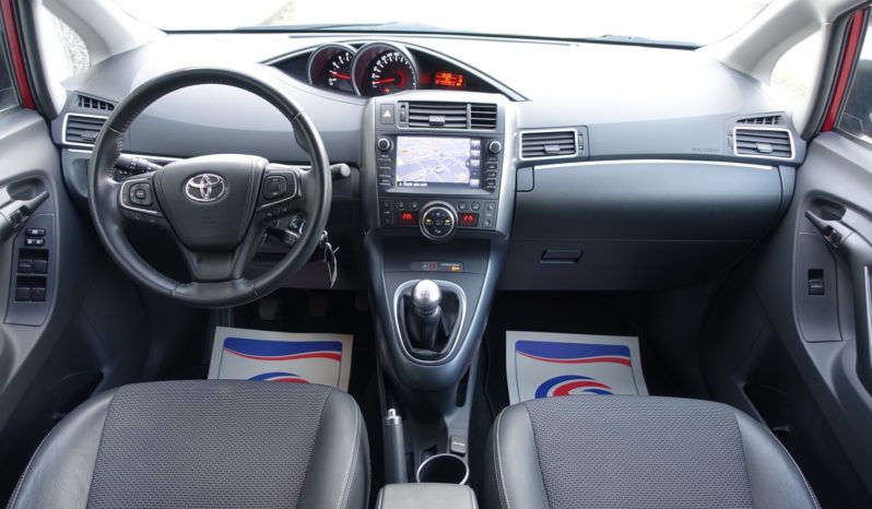 TOYOTA VERSO 1.6 L D4D 112 CV complet