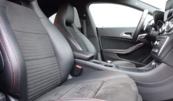 MERCEDES CLASSE CLA 180 BERLINE 7G-DCT PHASE 2  AMG-LINE complet