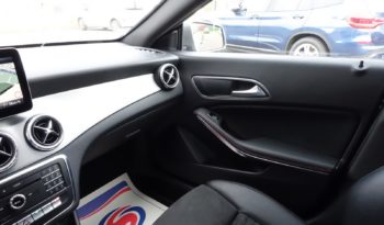 MERCEDES CLASSE CLA 180 BERLINE 7G-DCT PHASE 2  AMG-LINE complet