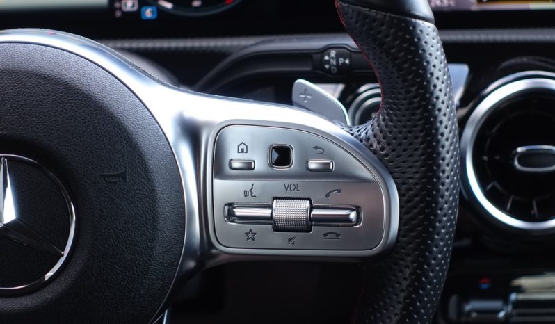 NOUVELLE MERCEDES CLASSE A 200d 8G-DCT 150 CH PACK AMG-LINE complet