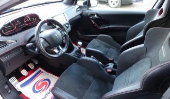 PEUGEOT 208 1.6L GTI 208CH FINITION BY PEUGEOT SPORT ( BPS ) complet