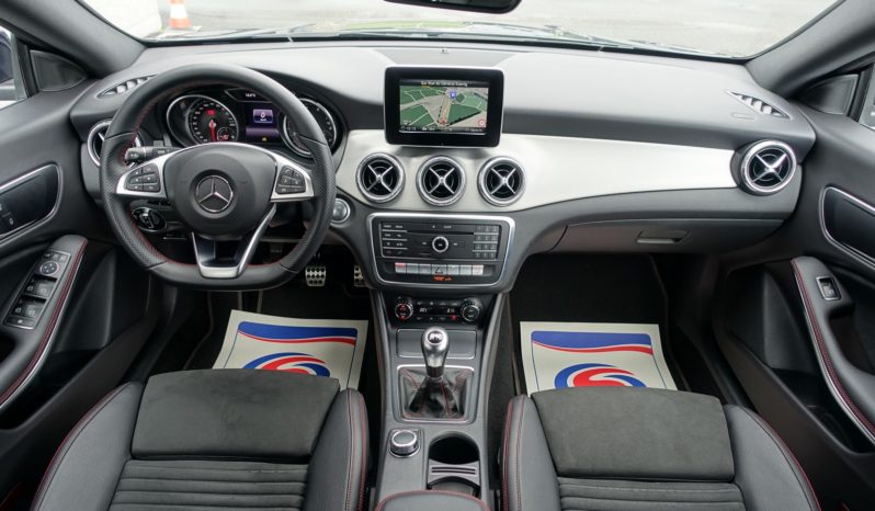 MERCEDES CLA SHOOTING BRAKE 180I ( Break )  AMG complet