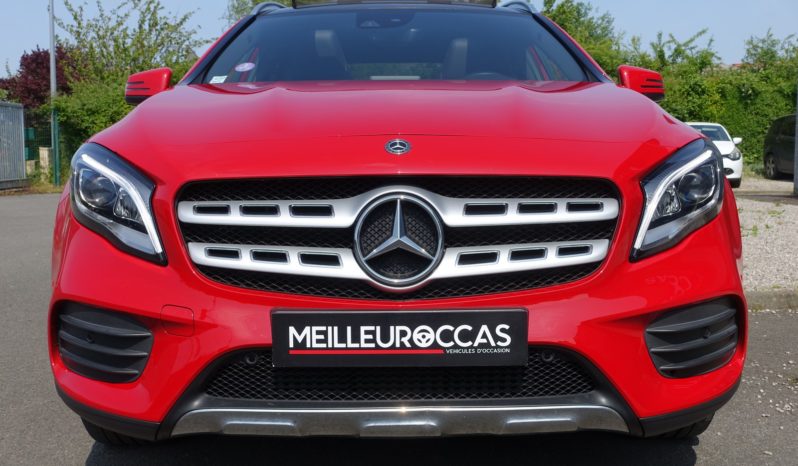 MERCEDES CLASSE GLA 200 156 CH( Essence )  PACK AMG complet