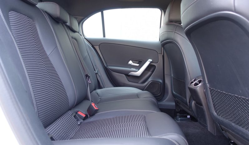 NOUVELLE MERCEDES CLASSE A 180 D 7G-DCT complet