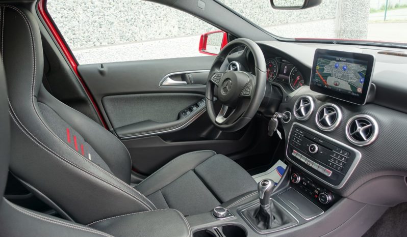 MERCEDES CLASSE A 180 PHASE 2 122 CH ( ESSENCE ) complet