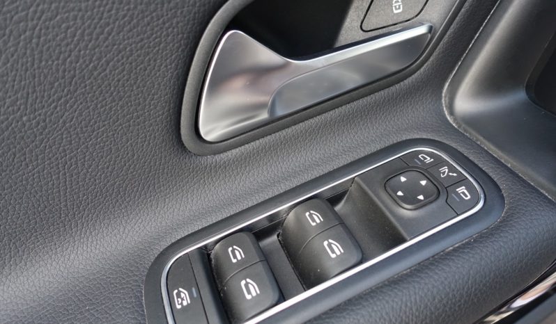 NOUVELLE MERCEDES CLASSE A 180 136 CH ( Essence ) complet