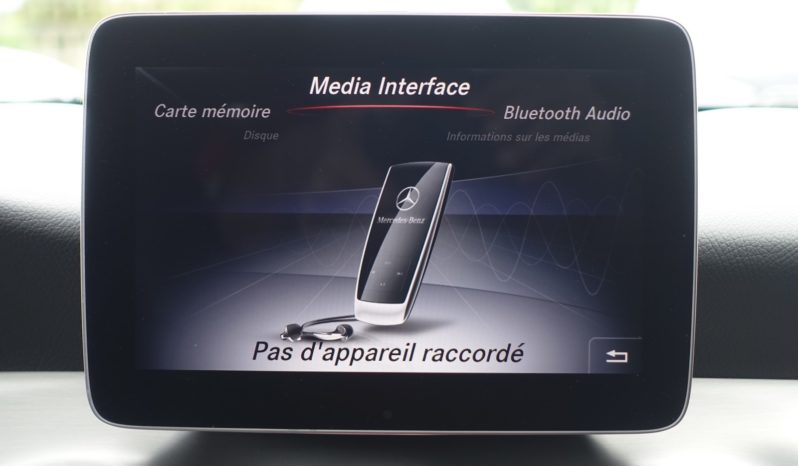 MERCEDES CLASSE CLA 200D SHOOTING BRAKE  AMG-LINE complet