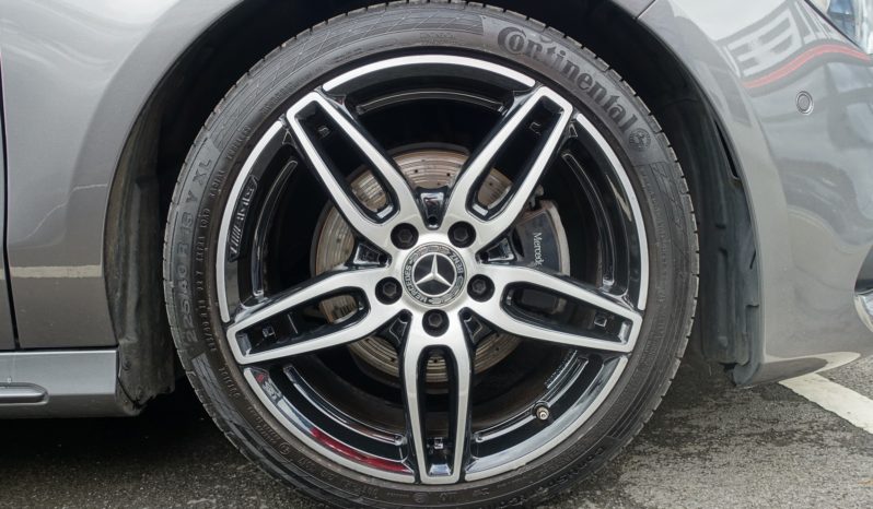 MERCEDES CLASSE CLA 200D SHOOTING BRAKE  AMG-LINE complet