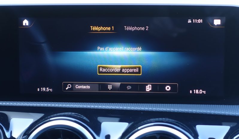 NOUVELLE MERCEDES CLASSE A 180 ( Essence )  AMG-LINE complet