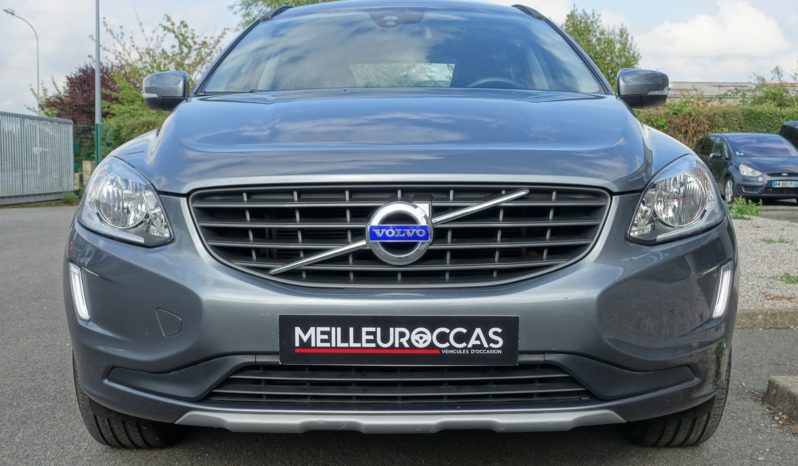 VOLVO XC 60 2.0L D3 150 CH  KINETIC complet