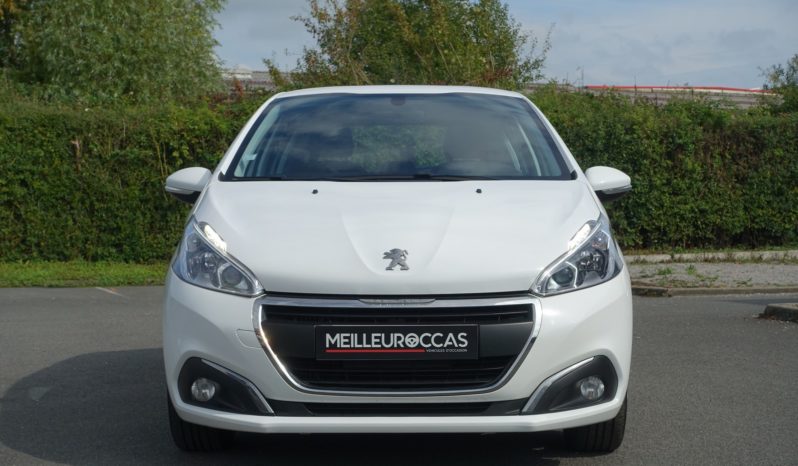 PEUGEOT 208 1.6L HDI 100CH 5 PORTES complet