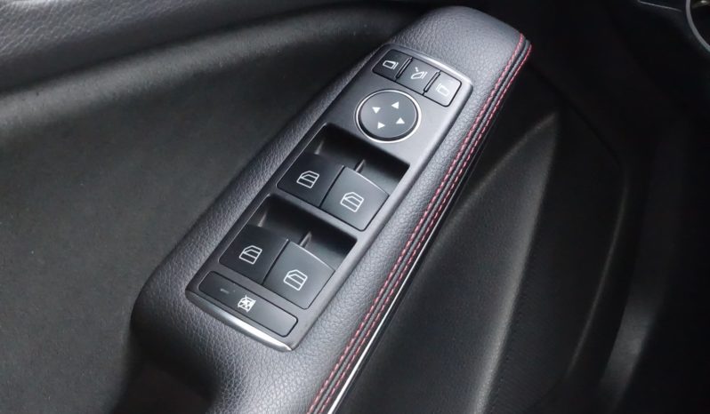 MERCEDES CLASSE A 180 D PHASE 2 AMG-LINE complet