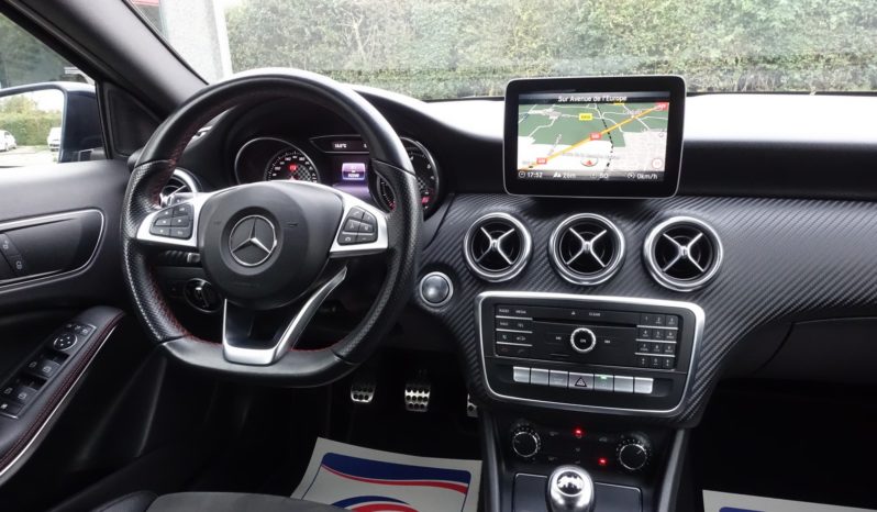 MERCEDES CLASSE A 180 D PHASE 2 AMG-LINE complet