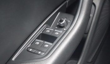 AUDI A4 AVANT 2.0L TDI 150 CH S-TRONIC S-LINE complet
