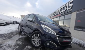 PEUGEOT 208 1.6L HDI 75CH 5 PORTES  STYLE complet
