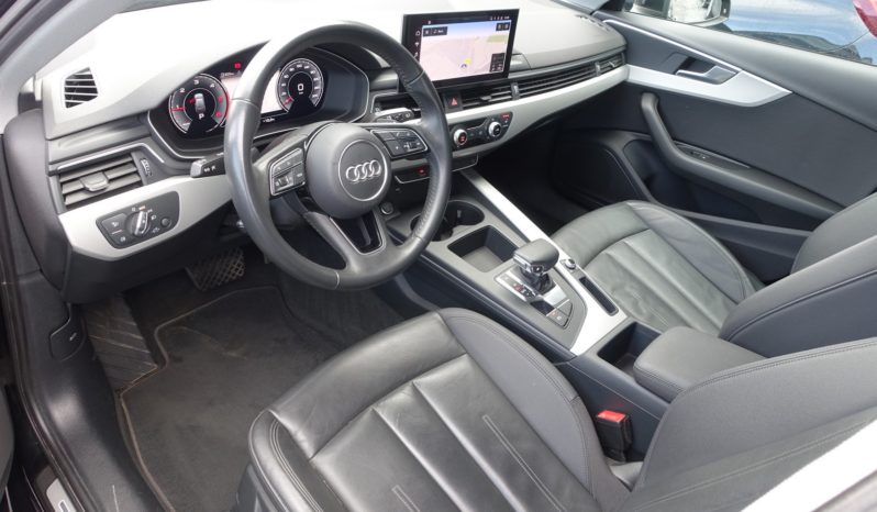 AUDI A4 AVANT 35 TDI MHEV S-TRONIC 163ch S-LINE complet