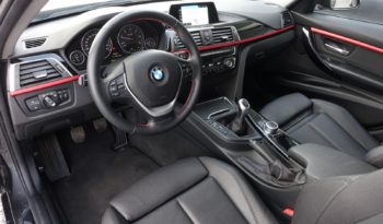 BMW 318 D TOURING SERIE 3 ( break ) complet