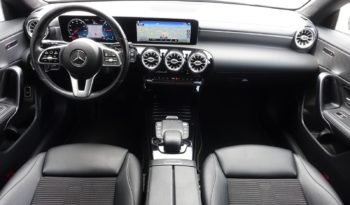 NOUVELLE MERCEDES CLASSE CLA 180D SHOOTING BRAKE 7G-Dct complet