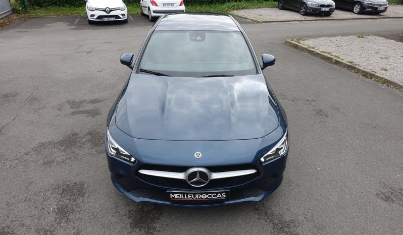 NOUVELLE MERCEDES CLASSE CLA BERLINE 180 ( Essence ) complet