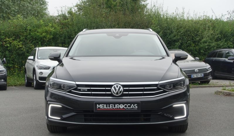 VOLKSWAGEN PASSAT SW 218 CH GTE HYBRIDE RECHARGEABLE DSG complet