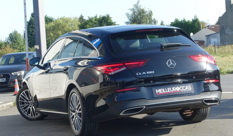 NOUVELLE MERCEDES CLASSE CLA BERLINE 180 7G-DCT complet