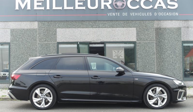 AUDI A4 AVANT 35 TDI MHEV S-TRONIC 163ch S-LINE complet