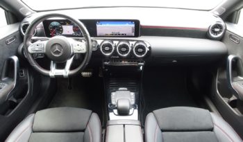 NOUVELLE MERCEDES CLASSE A BERLINE 180d 7G-DCT  AMG-LINE complet