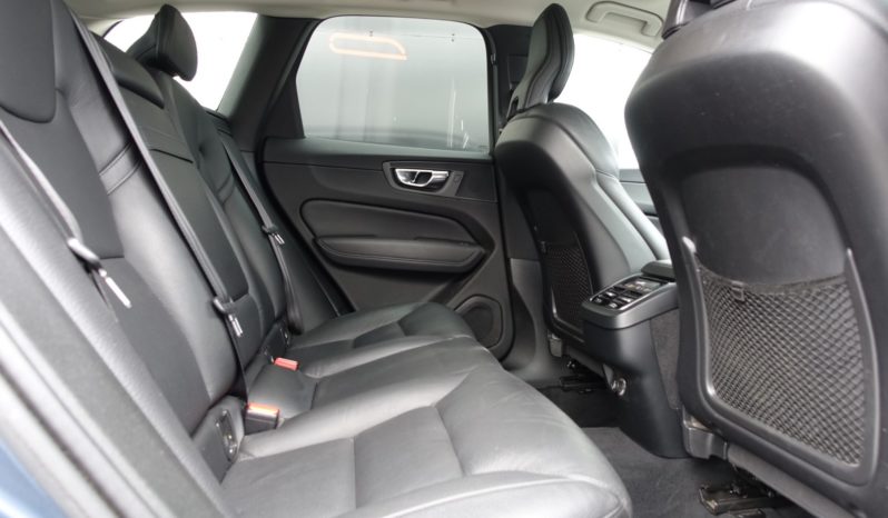 VOLVO XC 60 D4 2.0 L 190CH  MOMENTUM complet