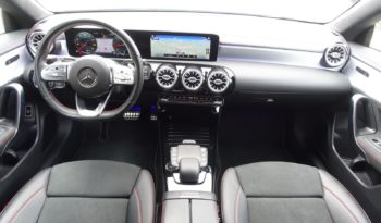 MERCEDES CLASSE CLA 200D CDI SHOOTING BRAKE 150 CH 8G-Dct AMG-LINE complet