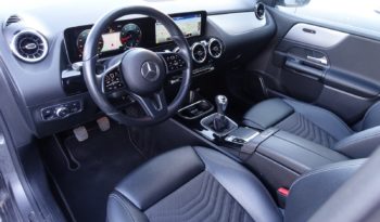 NOUVELLE MERCEDES CLASSE B 180 complet