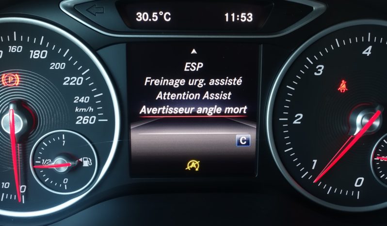 MERCEDES CLASSE B 200 D  PACK AMG-LINE complet