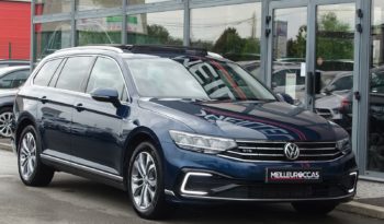 VOLKSWAGEN PASSAT SW 218 CH GTE HYBRIDE RECHARGEABLE DSG complet