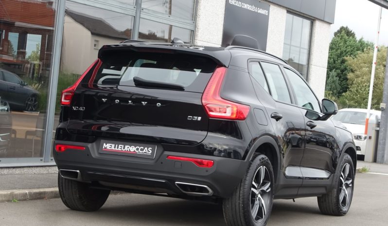 VOLVO XC 40 D3 2.0 L 150CH R-DESIGN complet