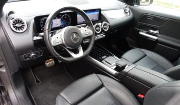 MERCEDES CLASSE GLA 220 D 4 MATIC 8G-TRONIC 190 CH AMG-LINE complet