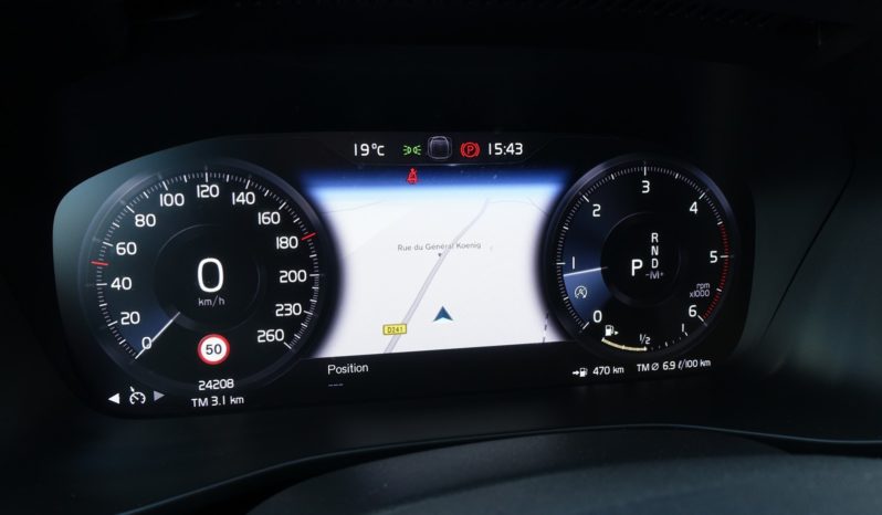 VOLVO XC 40 D3 2.0 L GEARTRONIC 150CH  MOMENTUM complet