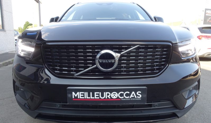 VOLVO XC 40 D4 AWD 2.0 L GEARTRONIC 190CH  R-DESIGN complet