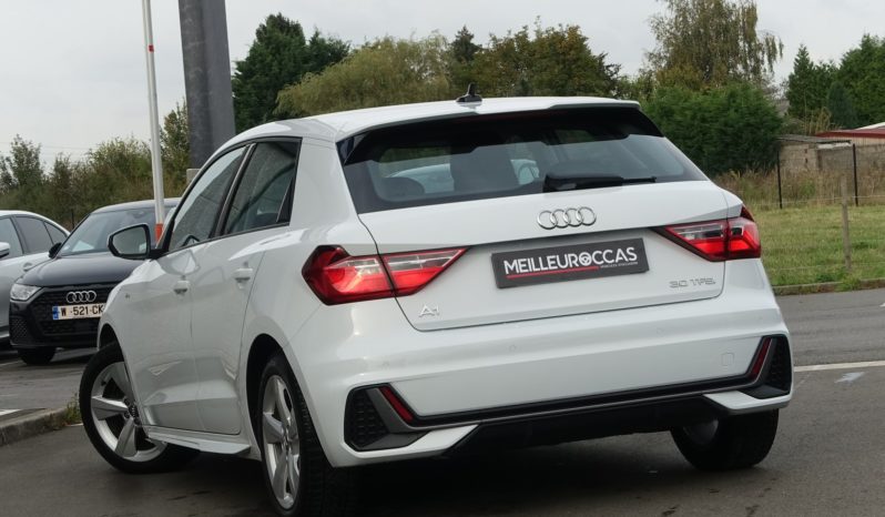 AUDI A1 SPORTBACK 30 TFSI  116 CH  S-LINE complet