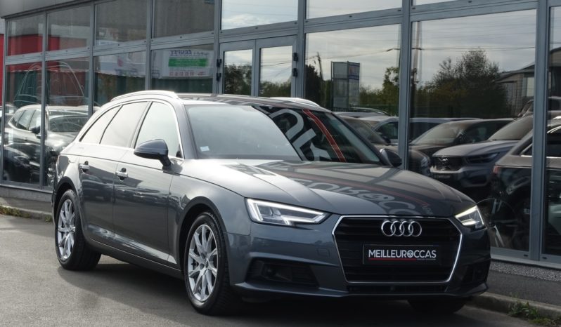 AUDI A4 AVANT 2.0L TDI 150 CH ULTRA S-TRONIC complet