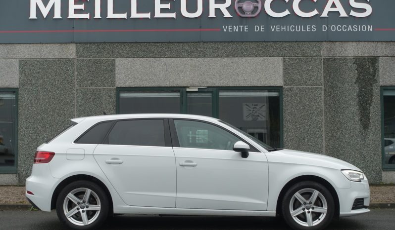 AUDI A3 SPORTBACK 35 TFSI S-TRONIC 150CH ( Essence ) complet