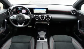 NOUVELLE MERCEDES CLASSE A BERLINE 180d 7G-DCT AMG-LINE complet