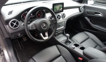 MERCEDES CLASSE CLA 200D SHOOTING BRAKE complet