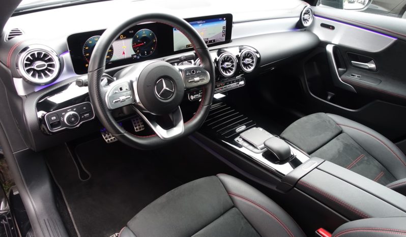 MERCEDES CLASSE CLA 200D BERLINE 150 CH 8G-Dct AMG-LINE complet