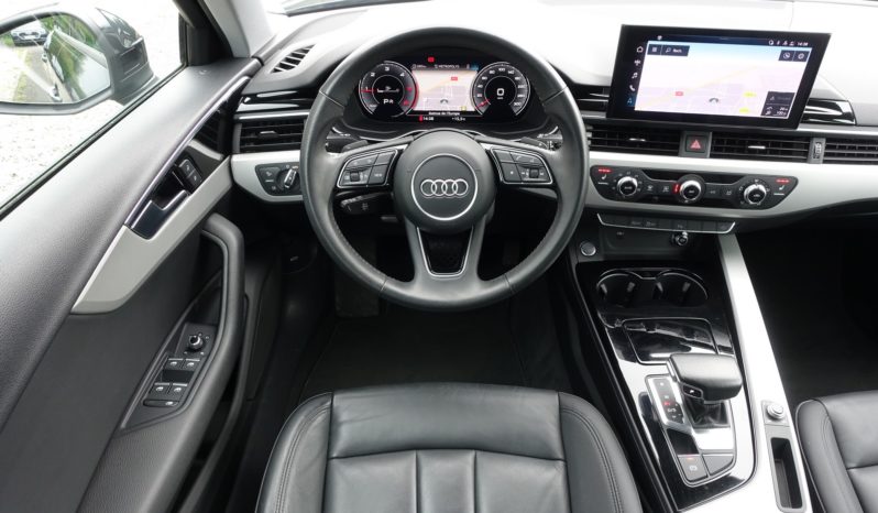 AUDI A4 AVANT 30 TDI MHEV PHASE 2 S-TRONIC complet