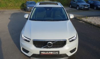 VOLVO XC 40 D4 2.0 L AWD GEARTRONIC 190CH  MOMENTUM complet