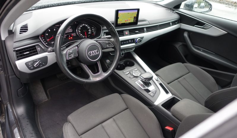 AUDI A4 BERLINE 2.0L TDI 150 CH ULTRA S-TRONIC complet