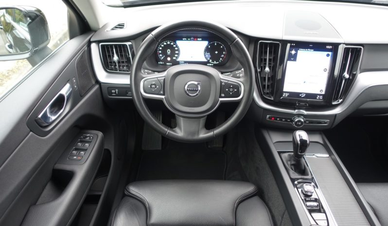 VOLVO XC 60 D3 2.0 L 150 CH  MOMENTUM complet