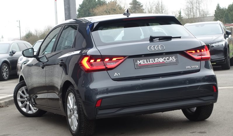 AUDI A1 SPORTBACK 25 TFSI S-TRONIC ( Essence ) complet