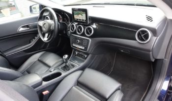 MERCEDES CLASSE CLA 180D CDI SHOOTING BRAKE complet